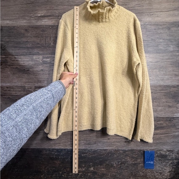 JM Collection Tan Turtleneck Sweater - Picture 3 of 8
